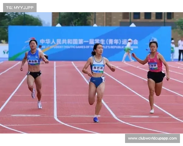 雨中拼搏韦永丽勇夺女子百米金牌逆风再创辉煌 雨中拼搏韦永丽勇夺女子百米金牌逆风再创辉煌